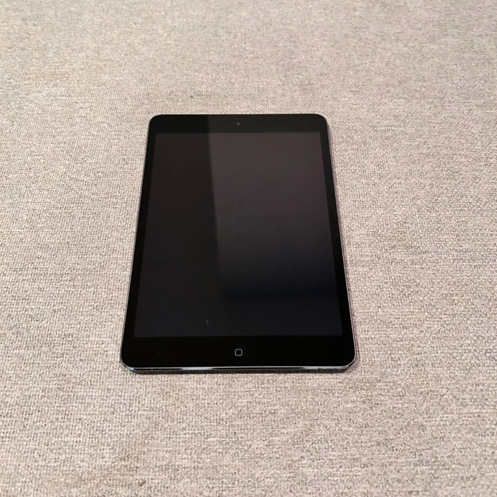 Apple iPad Mini 2 - 16GB - WiFi